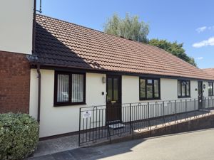 Photo 14- click for photo gallery